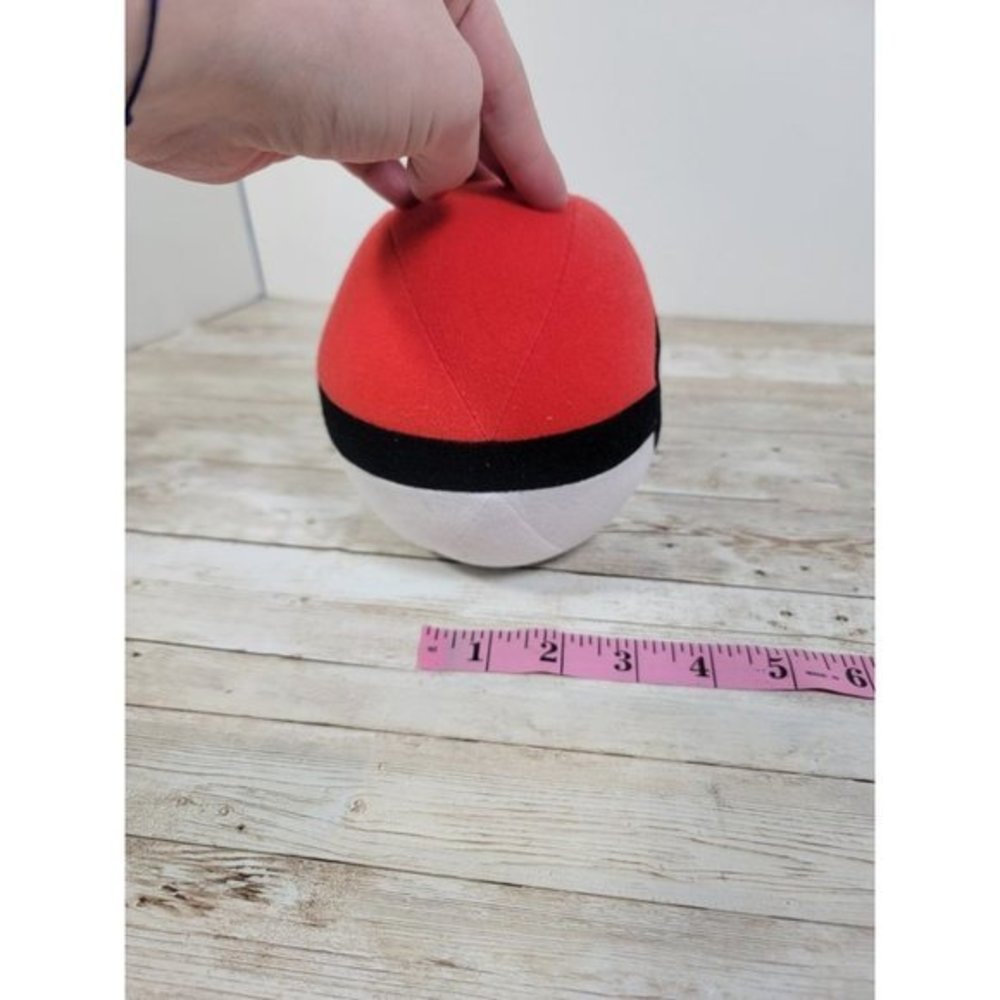 Pokemon Pokeball Plush - TOY FACTORY 2017 -5” Stuffed Ball - Picture 6 of 9
